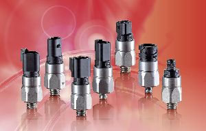 SW24 Druck und Vakkumschalter mit integrierten Stecker