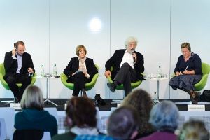 Seminar ''Moderation: Souverän durch Meetings, Talkrunden und Diskussionen führen''