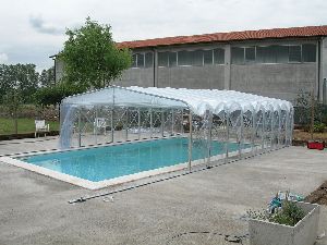 ABDECKUNGEN FÜR SWIMMINGPOOLS VON INTENDA