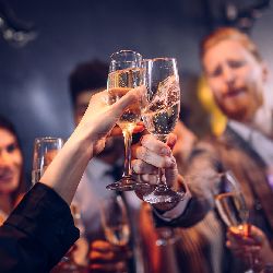 Champagner & Popcorn Tasting