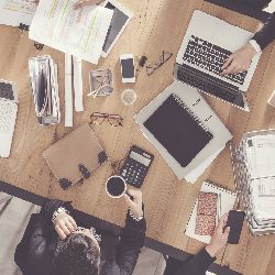 Projektmanagement – Projekte effizient umsetzen mit Struktur, Agilität und Pragmatismus