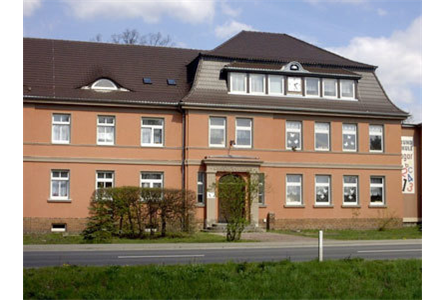 Firmenanzeige Dachdecker-Klempner & Sanitär GmbH Melchior