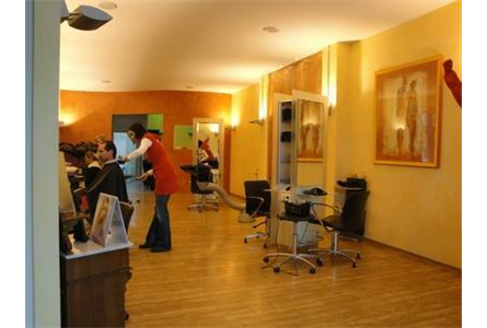 Firmenanzeige Friseur TREFFPUNKT haar