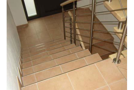 Firmenanzeige Lechner Fritz, Fliesenlegermeister