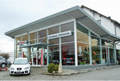 Firmenanzeige Schnurrer Autohaus
