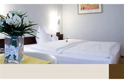 Firmenanzeige Hotel Central