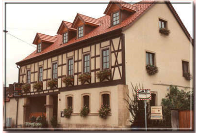 Firmenanzeige Zu den Haßbergen
