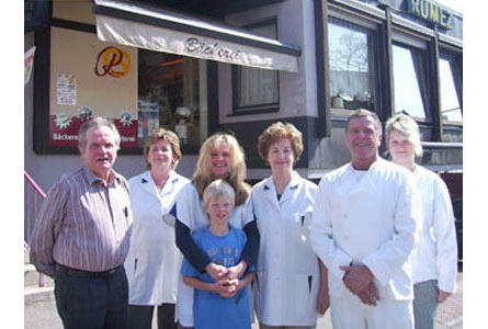 Firmenanzeige Cafe Rumez, Bäckerei