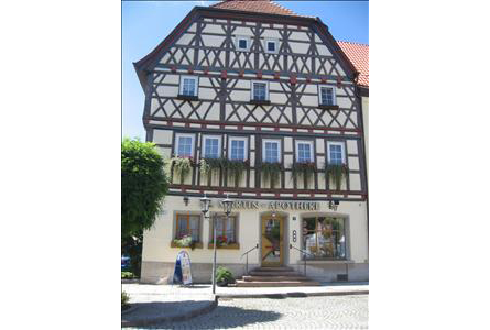 Firmenanzeige St. Martin-Apotheke