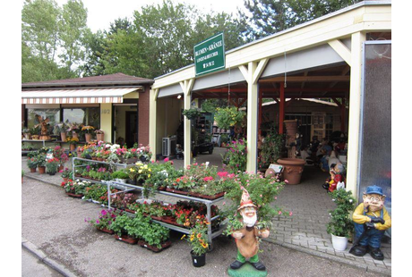 Firmenanzeige Friedhofsgärtnerei Lonzen & Heucher GmbH