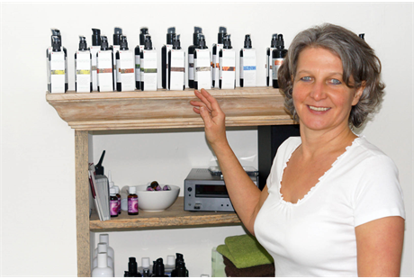 Firmenanzeige Friseur Naturfriseur Wesen u. Charakter