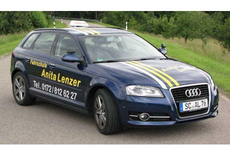 Firmenanzeige Fahrschule Anita Lenzer