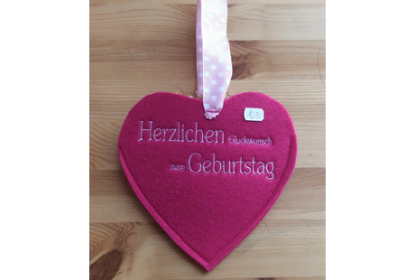 Firmenanzeige Änderungsschneiderei & Stickerei, Caroline Amon