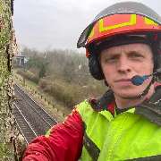 Astreine Baumarbeiten - zertifizierter Baumpfleger Sascha Huth - LOGO