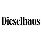 Dieselhaus - Ob privates Event oder Firmenereignis: Jede Feier lebt von den Menschen. Mit 399 Sitzplätzen haben davon genug im Dieselhaus Platz. Mit seiner Mischung aus Industrie-Schick und wohnlichem Aufenthaltsraum sorgt das Dieselhaus für die nötige Po