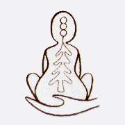 Dr. med. Kay Ebersbach - Das Logo zeigt eine stilisierte, sitzende menschliche Figur in einer Meditationshaltung. Die Figur hat eine organische Wirbelsäulenstruktur in Form eines Baum- oder Pflanzenmusters auf dem Rücken. Drei Kreise sind vertikal auf dem