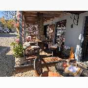 Dubis Restaurant & Grill - LOGO