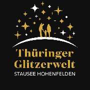 Thüringer Glitzerwelt - Am Stausee Hohenfelden - Tauche ein in die THÜRINGER GLITZERWELT und lass Dich von ihr verzaubern.

In der Erlebnisregion Stausee Hohenfelden erlebst Du vom 30. November 2023 bis zum 18. Februar 2024 die faszinierende THÜRINGER GLI
