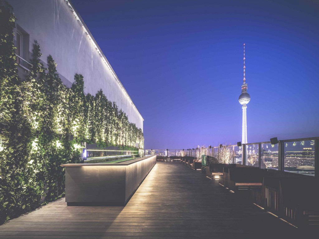 Rooftop Bar Berlin Weekend